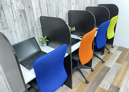 ニューロワークス横浜センター玄関