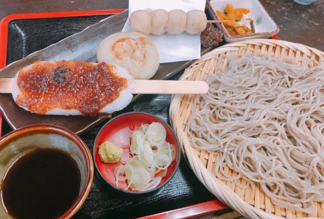 長野へのプチ旅行での食事の様子