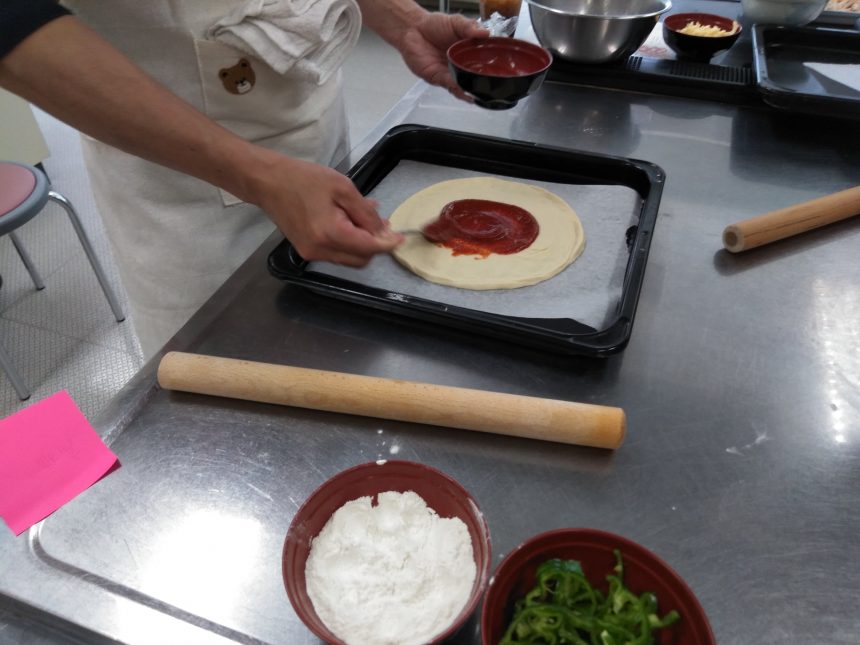 余暇プログラム（パン作り）