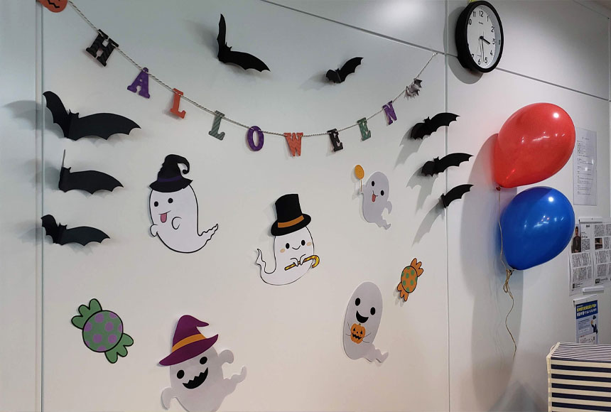 横浜センター一周年記念パーティ飾り付け