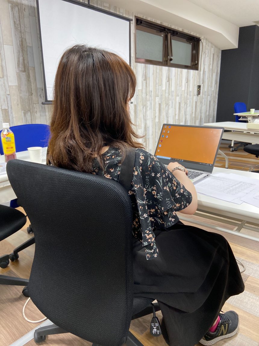 定期的な一対一の面談