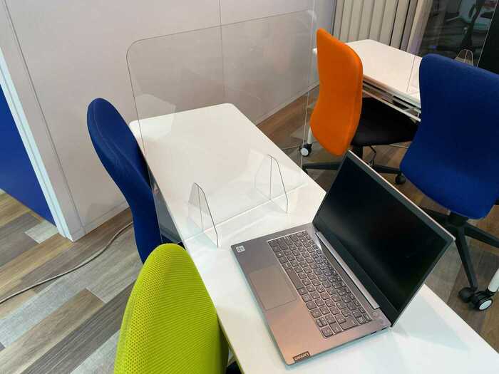 横浜センター パーテーション