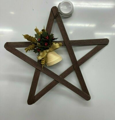 クリスマスの飾りつけ